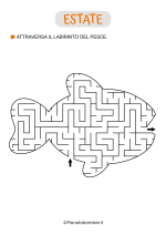 Labirinto sull'estate per bambini a forma di pesce
