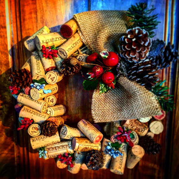 Ghirlanda Natalizia Tappi Sughero 08 Modello di ghirlanda natalizia con tappi di sughero n.08
