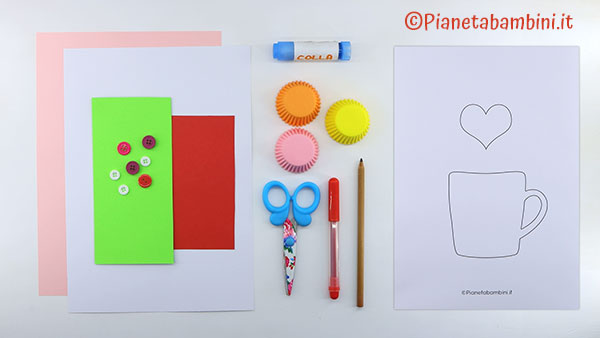 Occorrente per creare la tazza con fiori di carta